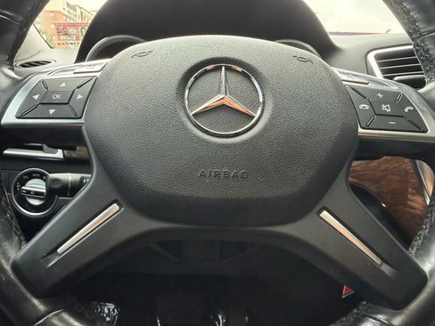 Used 2013 Mercedes-Benz ML 350 4MATIC image 17