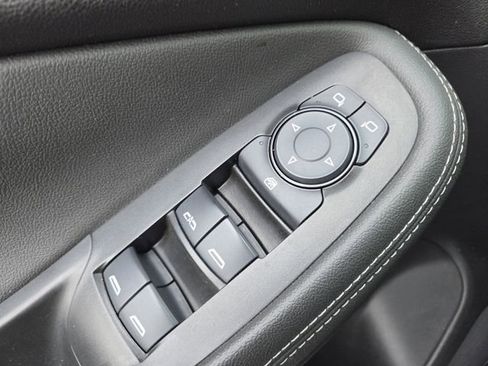 Used 2024 Buick Encore GX Sport Touring image 8