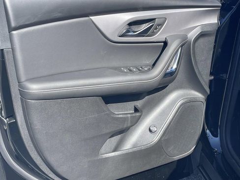 New 2025 Chevrolet Blazer LT w/ Convenience Package image 15