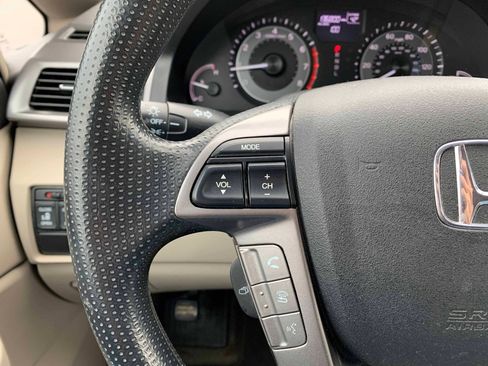 Used 2016 Honda Odyssey SE image 18