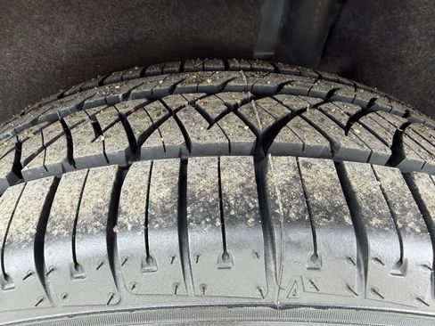 Certified 2021 Ford EcoSport SE image 21