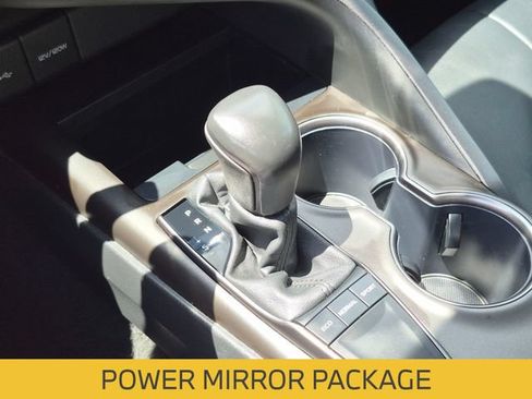 Used 2024 Toyota Camry SE w/ Convenience Package FWD image 20