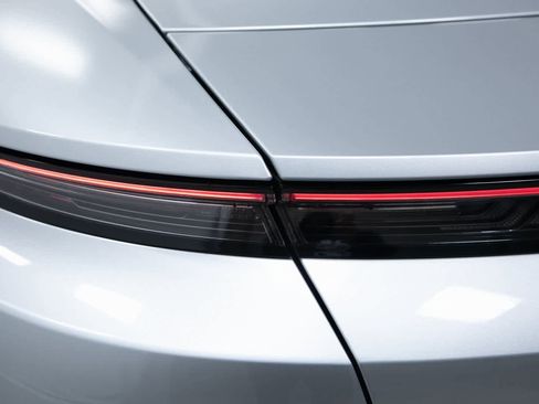 Certified 2024 Porsche Taycan GTS image 36