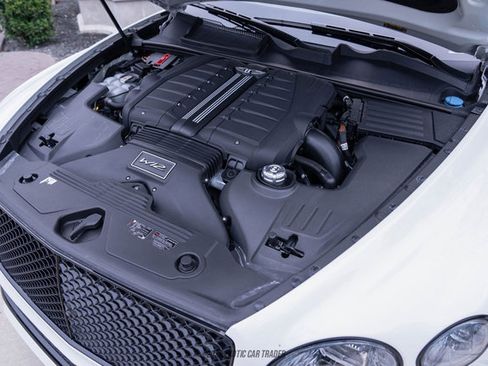 Used 2022 Bentley Bentayga Speed image 19
