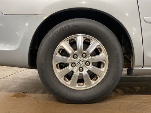 Used 2010 Honda Odyssey EX-L image 17