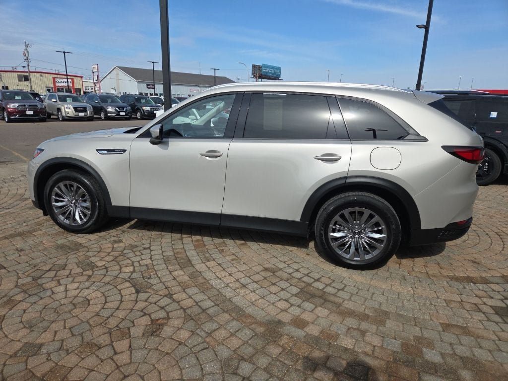 Used 2025 MAZDA CX-90 Plug-In Hybrid w/ Preferred AWD/4WD image 8