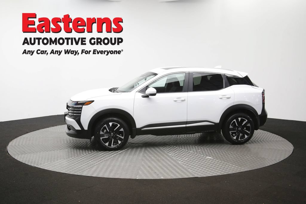 Used 2025 Nissan Kicks SV w/ SV Premium Package AWD/4WD image 62