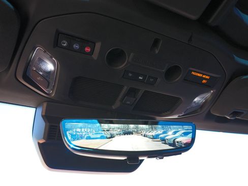 Used 2024 GMC Hummer EV 3X w/ LPO, Illumination Package image 14