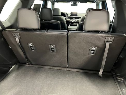 New 2025 Honda Pilot TrailSport image 32