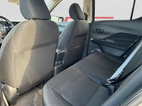 Used 2024 Nissan Kicks S FWD image 16