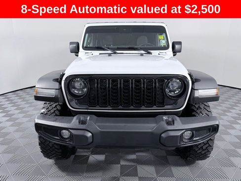 Used 2024 Jeep Wrangler Willys image 3