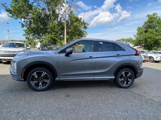 New 2025 Mitsubishi Eclipse Cross SEL video 2