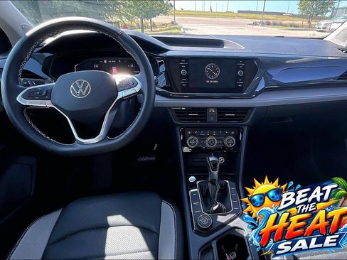 Used 2024 Volkswagen Taos SEL AWD/4WD image 17