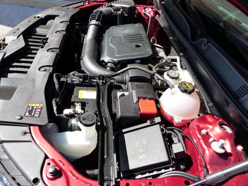 Used 2025 Chevrolet Blazer LT FWD image 37