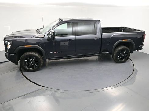 New 2026 GMC Sierra 3500 AT4 w/ AT4 Premium Plus Package image 21