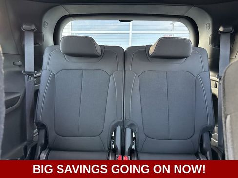 New 2025 Jeep Grand Cherokee L Laredo image 46