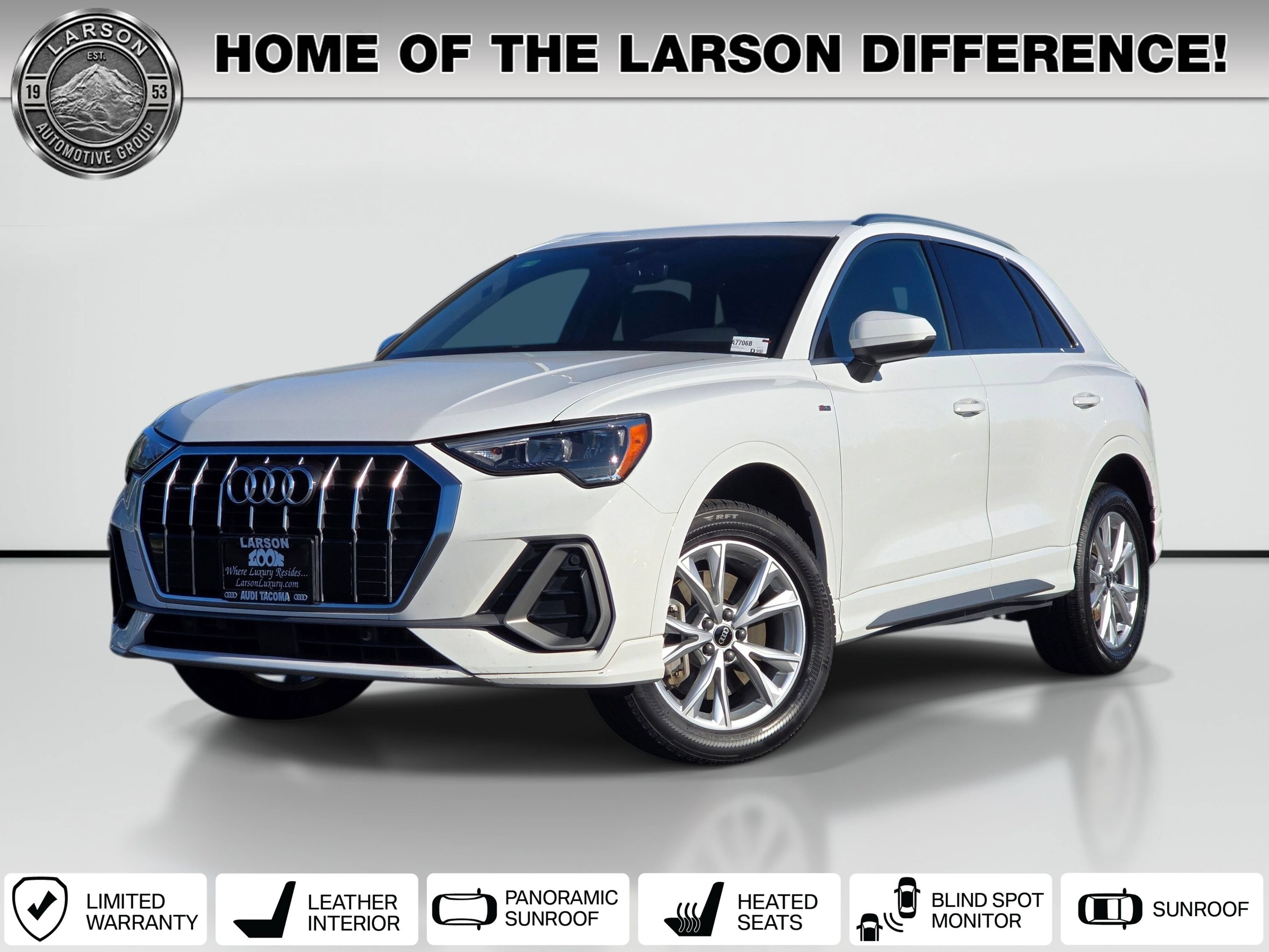 Used 2022 Audi Q3 2.0T Premium w/ Convenience Package AWD/4WD image 1