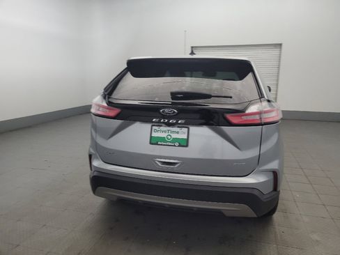Used 2024 Ford Edge SEL image 7