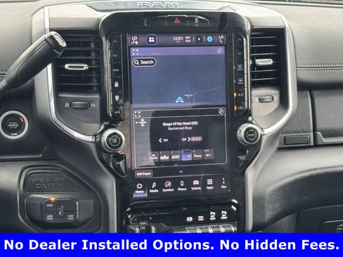 Used 2026 RAM 2500 Laramie AWD/4WD image 17