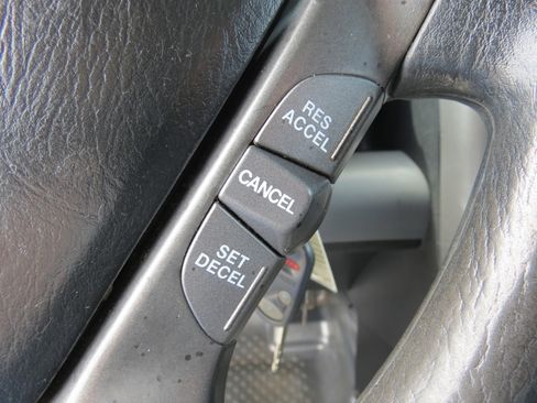 Used 2006 Honda Element EX image 15
