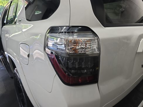 Used 2022 Toyota 4Runner SR5 RWD image 32