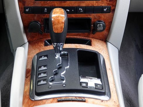 Used 2007 Jeep Grand Cherokee Overland AWD/4WD image 64
