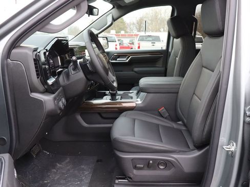 New 2026 Chevrolet Silverado 1500 LT Trail Boss w/ Convenience Package II image 5