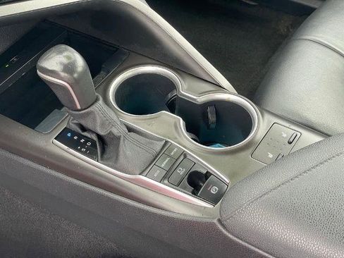 Used 2023 Toyota Camry XLE image 22