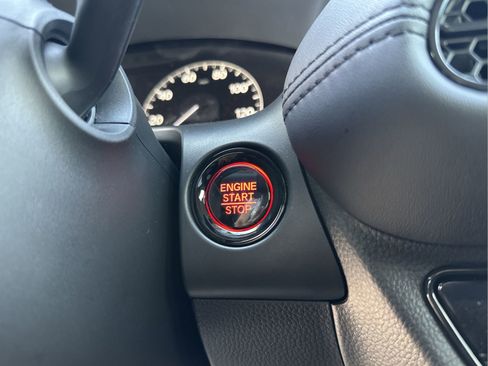 Certified 2026 Honda HR-V LX image 26