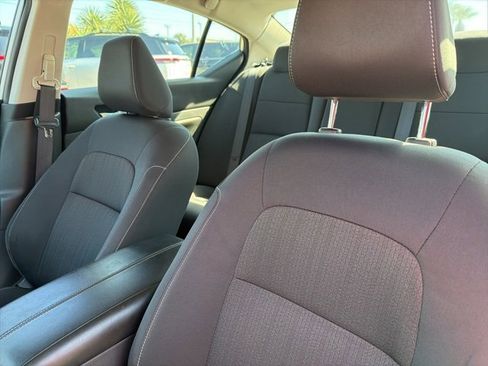 Certified 2022 Nissan Altima 2.5 S image 8