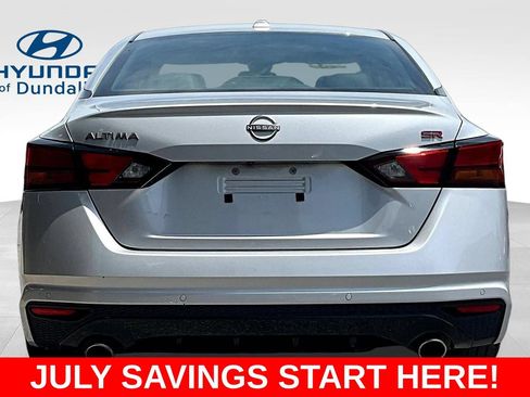 Used 2023 Nissan Altima 2.5 SR FWD image 5