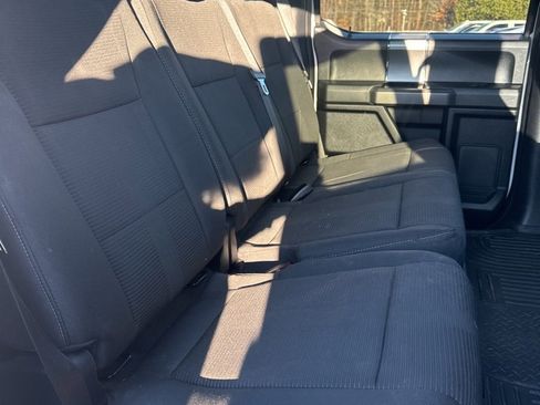 Used 2016 Ford F150 XLT w/ Equipment Group 302A Luxury image 9