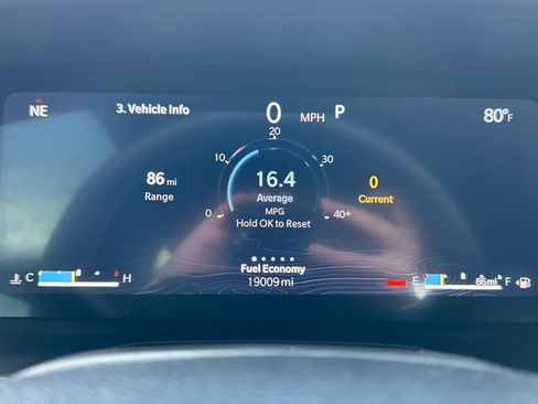 Used 2024 Jeep Grand Cherokee Limited w/ Trailer Tow Package image 11