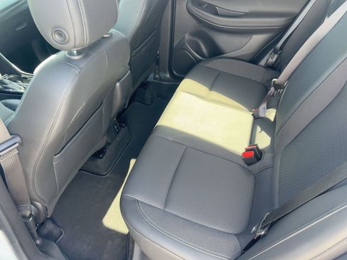 Used 2025 Buick Encore GX Preferred image 6