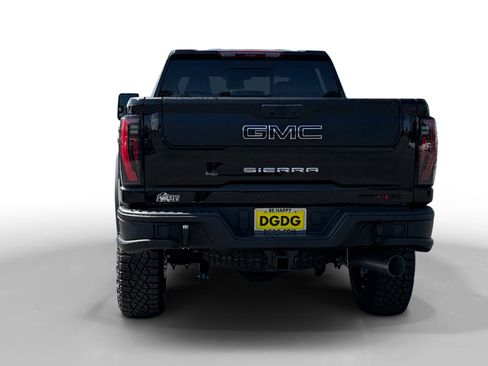 New 2026 GMC Sierra 2500 AT4X w/ AT4X AEV Edition AWD/4WD image 4