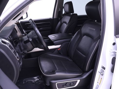 Used 2022 RAM 1500 Laramie image 4