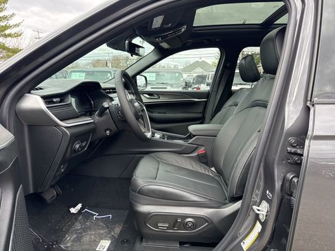 New 2026 Jeep Grand Cherokee Limited Reserve image 19