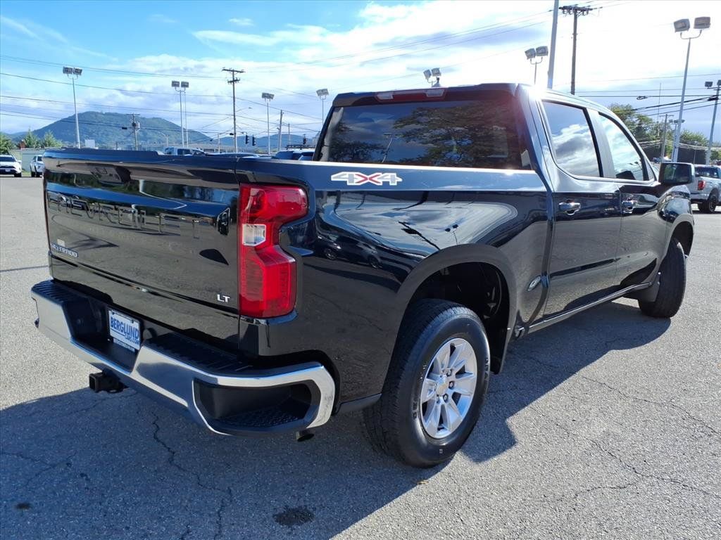 Used 2026 Chevrolet Silverado 1500 LT AWD/4WD image 4