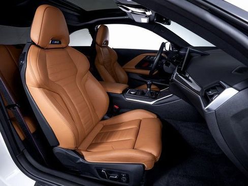 Used 2024 BMW M2 w/ Lighting Package image 59