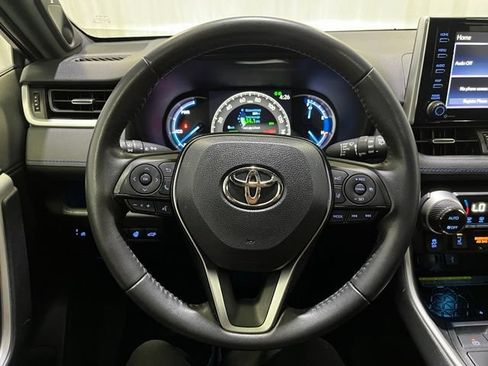 Used 2020 Toyota RAV4 XSE AWD/4WD image 18