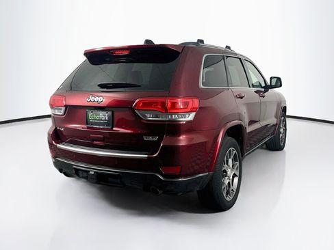 Used 2018 Jeep Grand Cherokee Limited AWD/4WD image 9