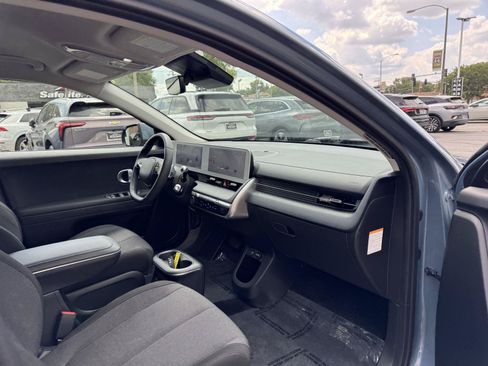 Used 2024 Hyundai Ioniq 5 SEL AWD/4WD image 39