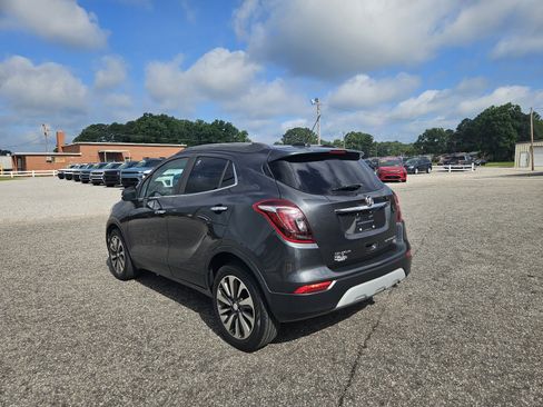 Used 2018 Buick Encore Essence FWD image 7
