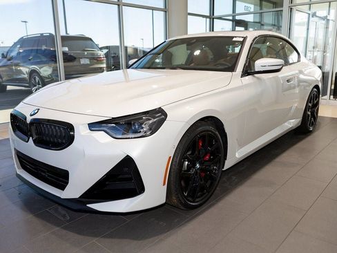 Used 2026 BMW 230i xDrive Coupe w/ Premium Package image 3