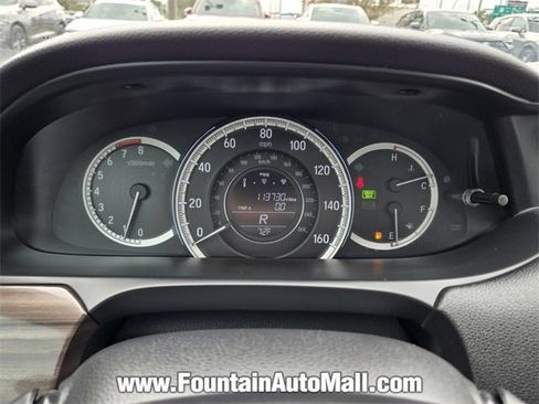 Used 2017 Honda Accord EX-L image 22