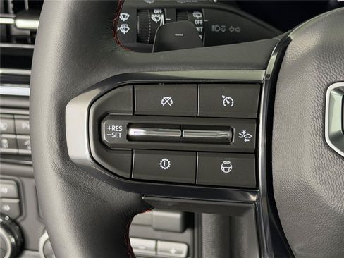 New 2026 GMC Yukon AT4 Ultimate AWD/4WD image 30