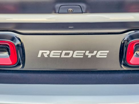 Used 2020 Dodge Challenger SRT Hellcat Redeye image 32