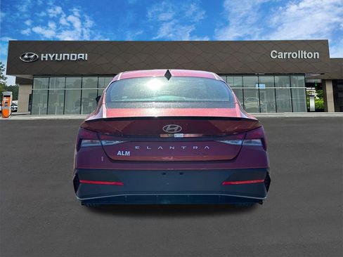 New 2025 Hyundai Elantra Sport image 6