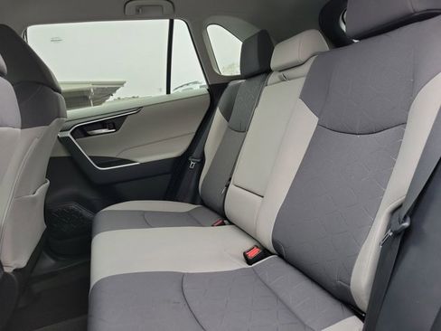 Used 2023 Toyota RAV4 XLE image 20