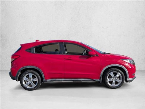 Used 2016 Honda HR-V EX image 4